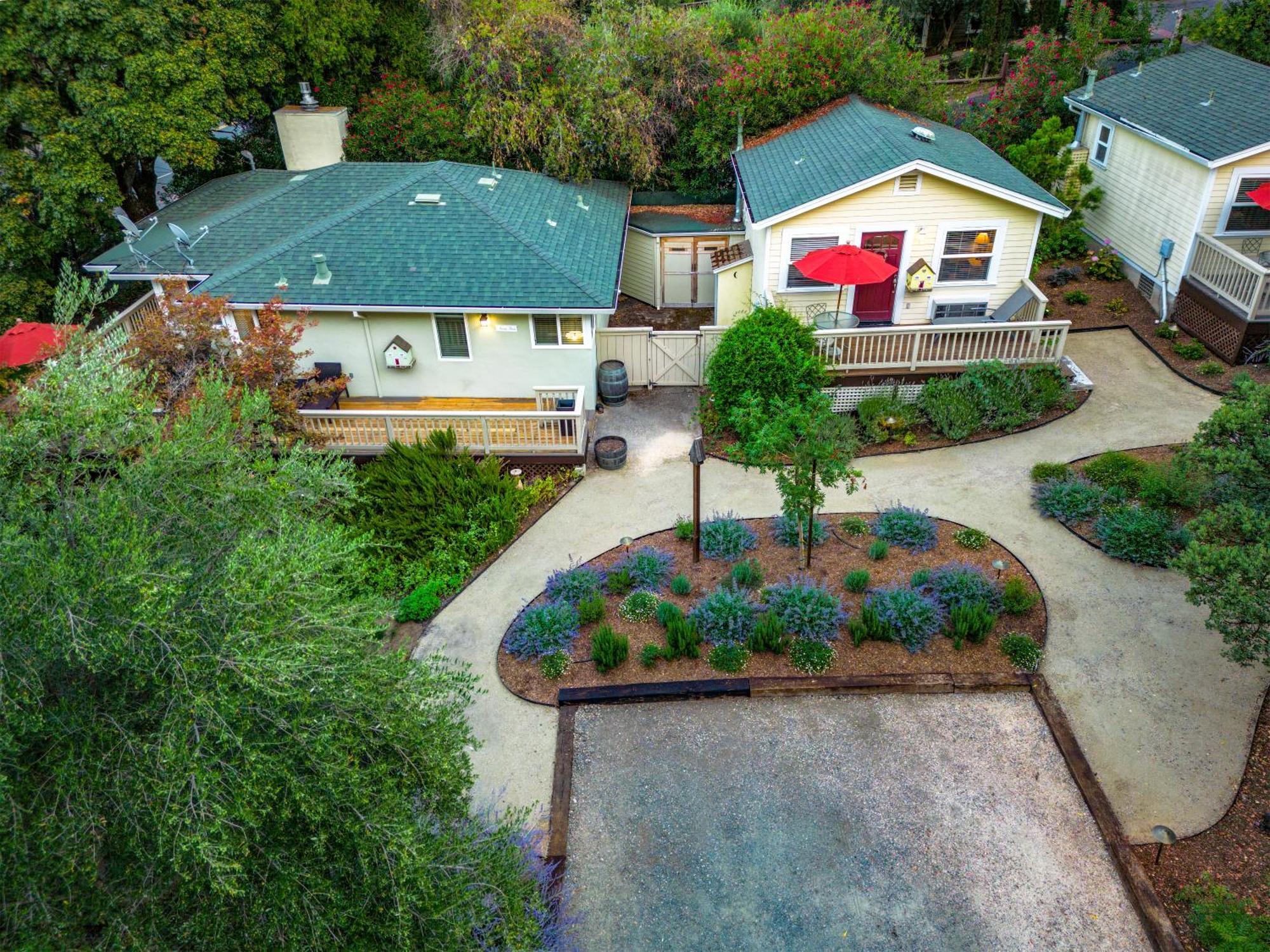 Aurora Park Cottages Калистога Экстерьер фото